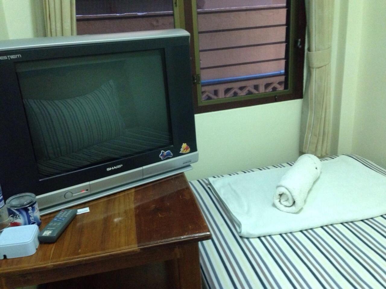 Baan Taweesuk Guest House HHQ Chambre photo