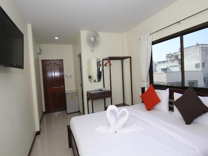 Baan Taweesuk Guest House HHQ Extérieur photo